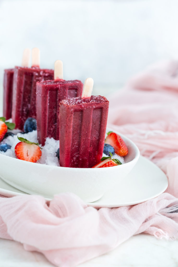 Blender Bites Renames and Reformulates its Greens and Berries Frozen  Smoothie Pucks, 2021-09-13