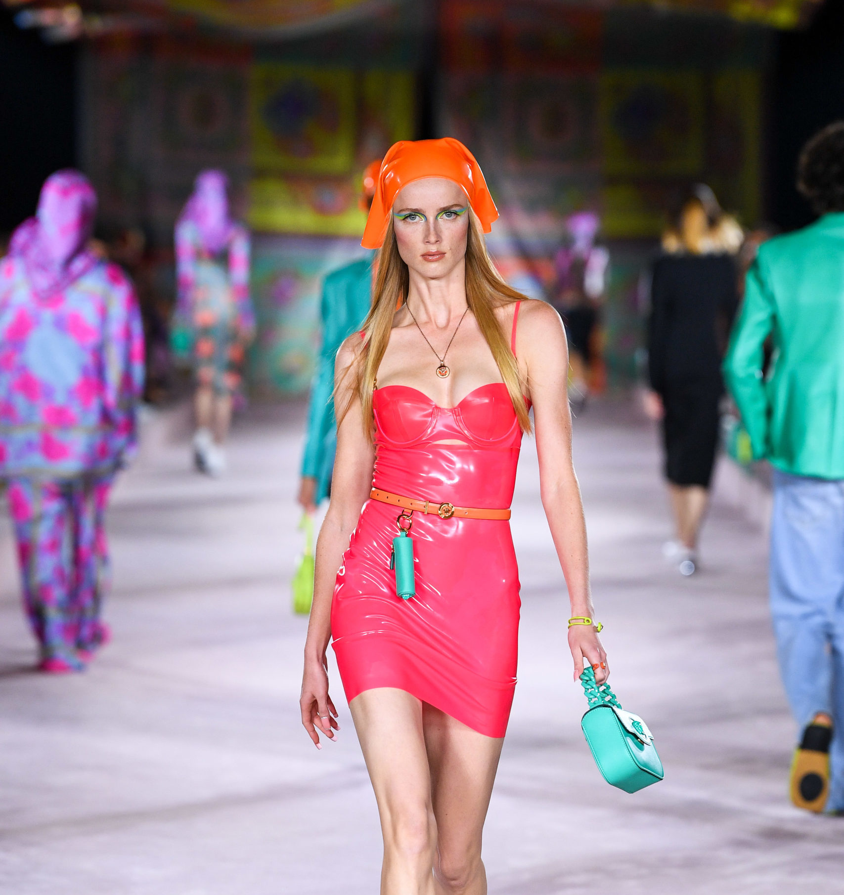 Fendi By Versace Spring 2022 Details Fashion Show