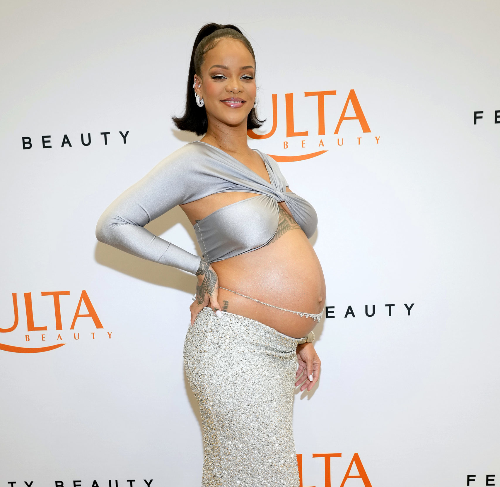 Rihanna Sparkled In Messika To Launch Fenty Beauty At Ulta - VITA Daily