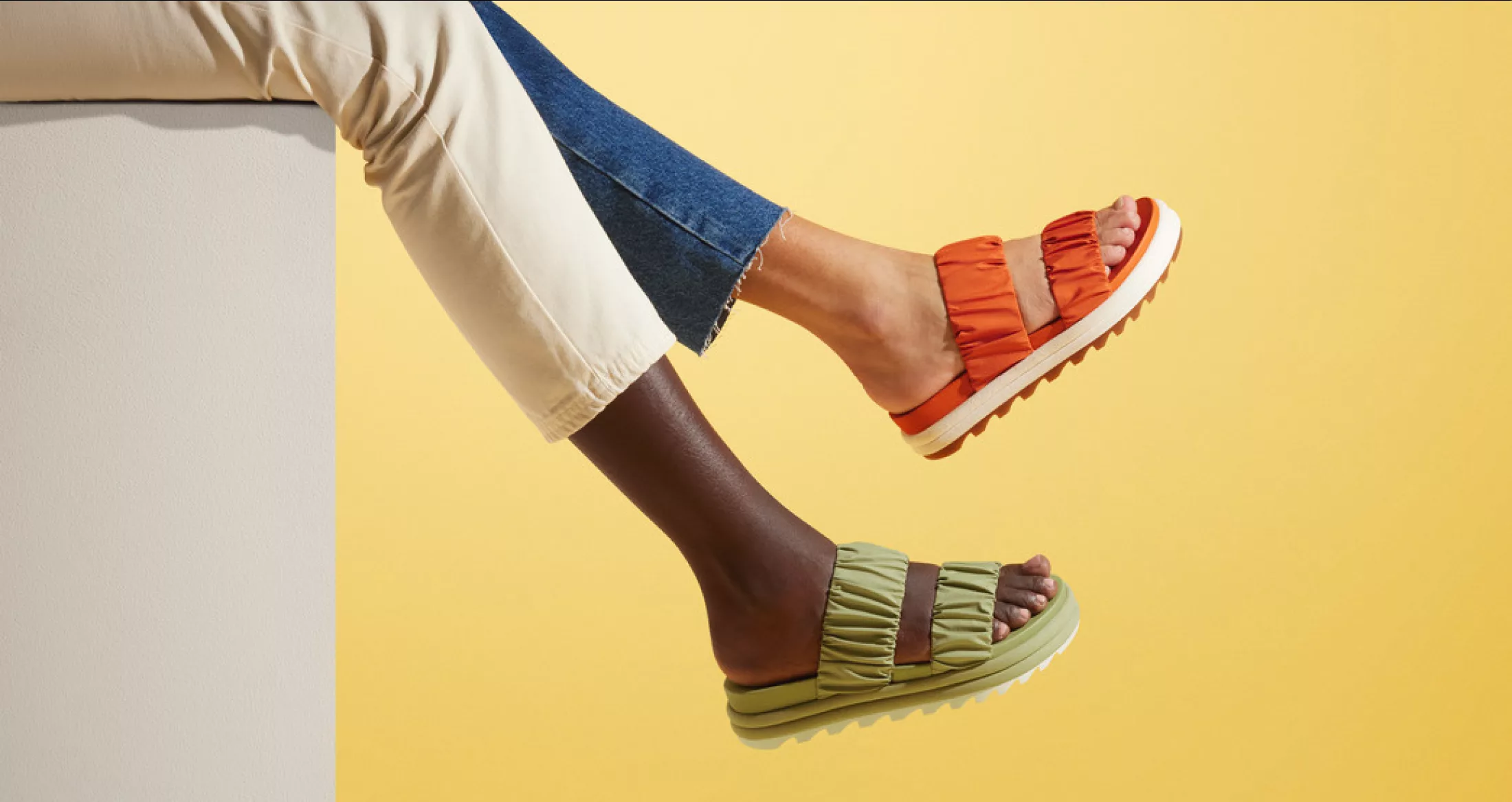 5 Ways TikTok Fashion Influencers Style Their Sport Sandals - VITA Daily
